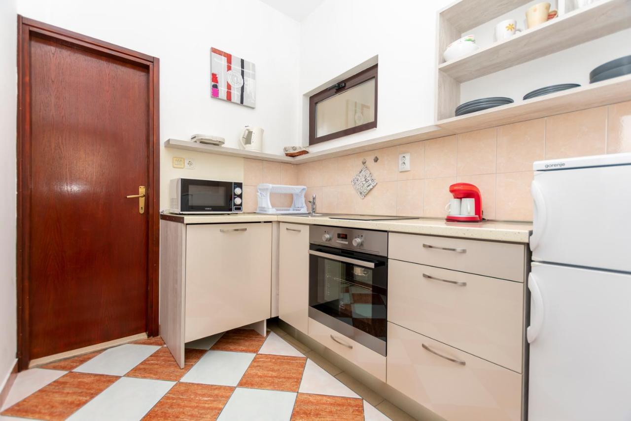 Apartments Villa White House Omis Luaran gambar